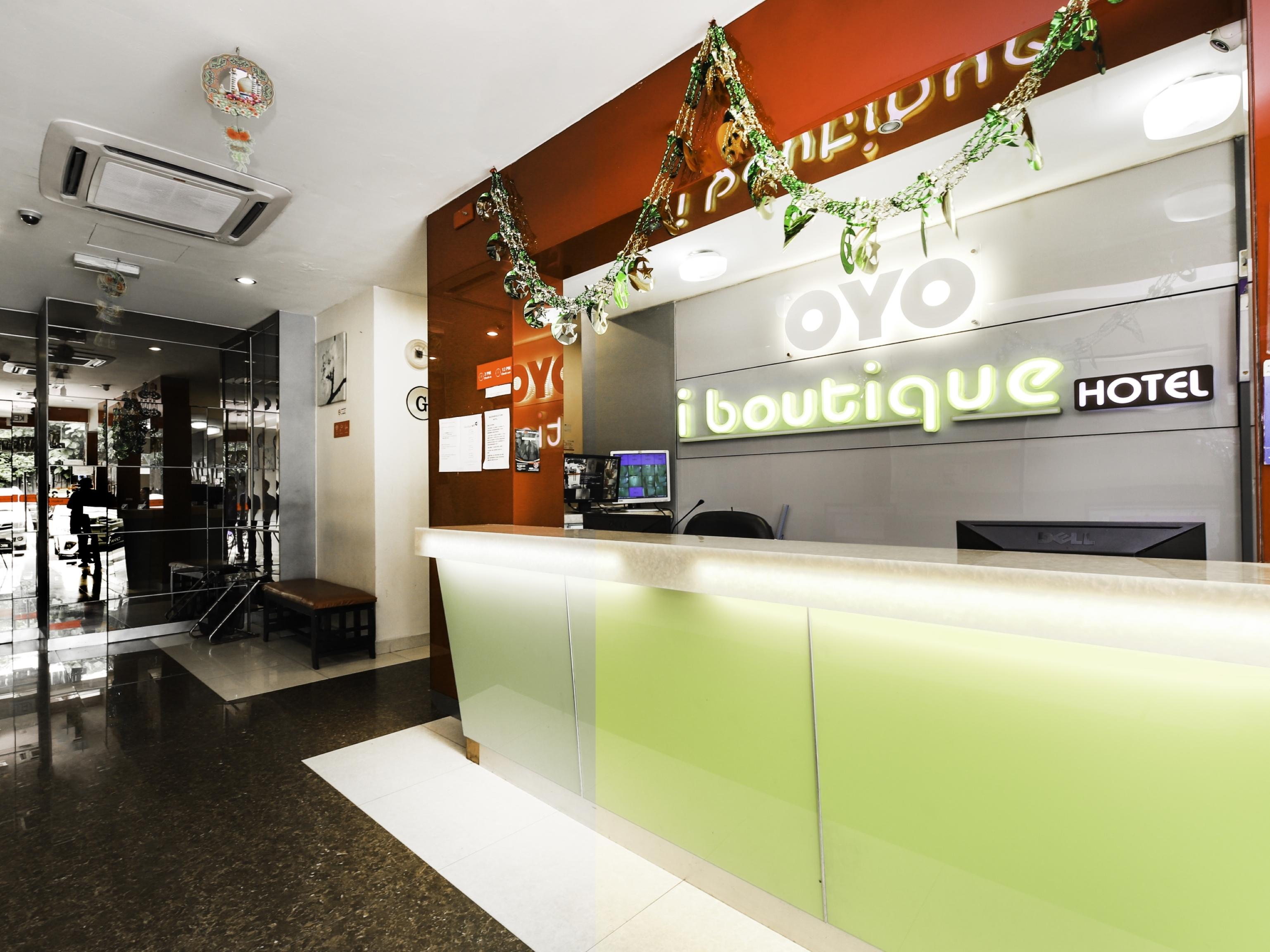 Super Oyo 331 I Boutique Hotel Petaling Jaya Exteriör bild