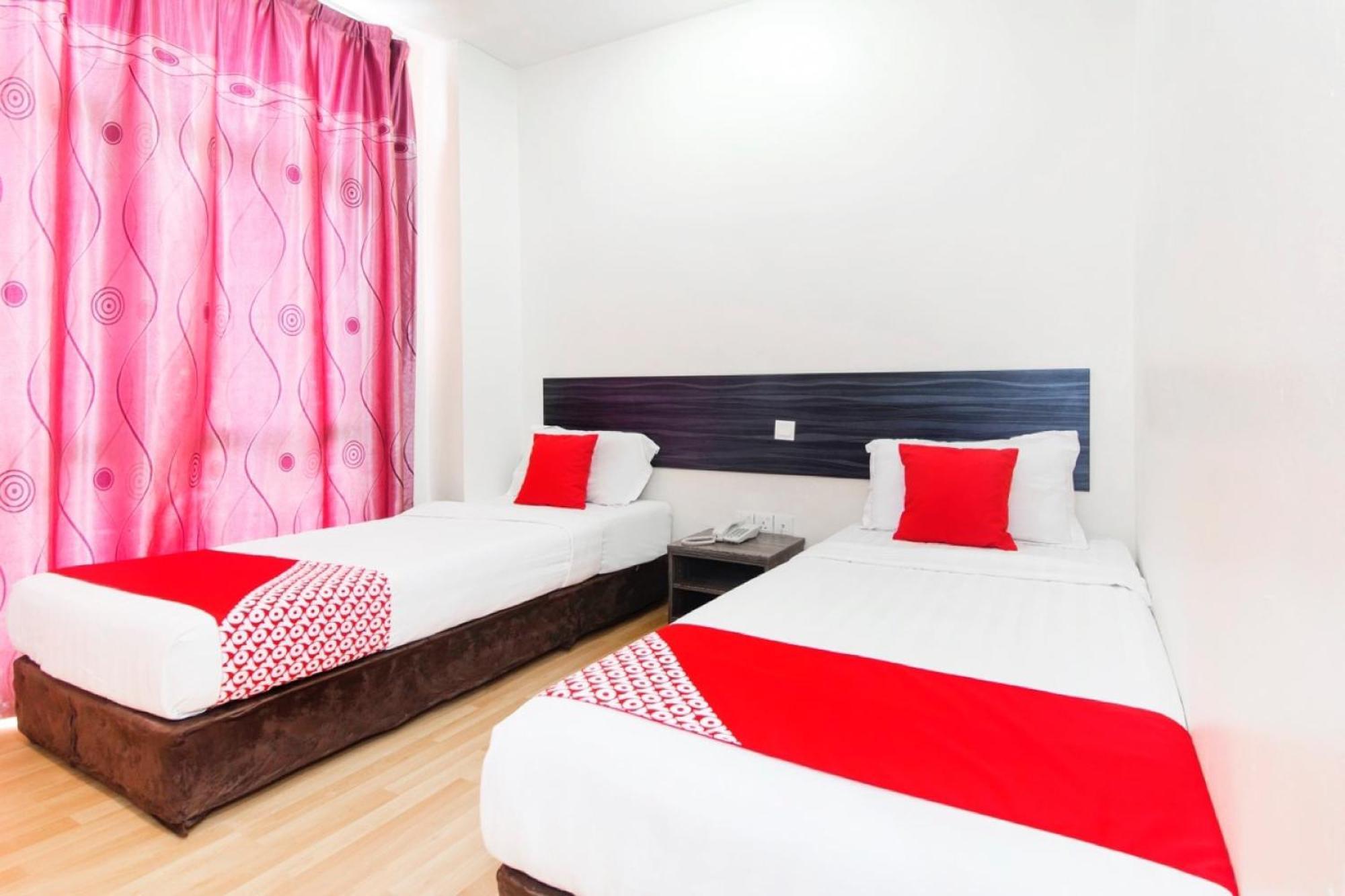 Super Oyo 331 I Boutique Hotel Petaling Jaya Exteriör bild