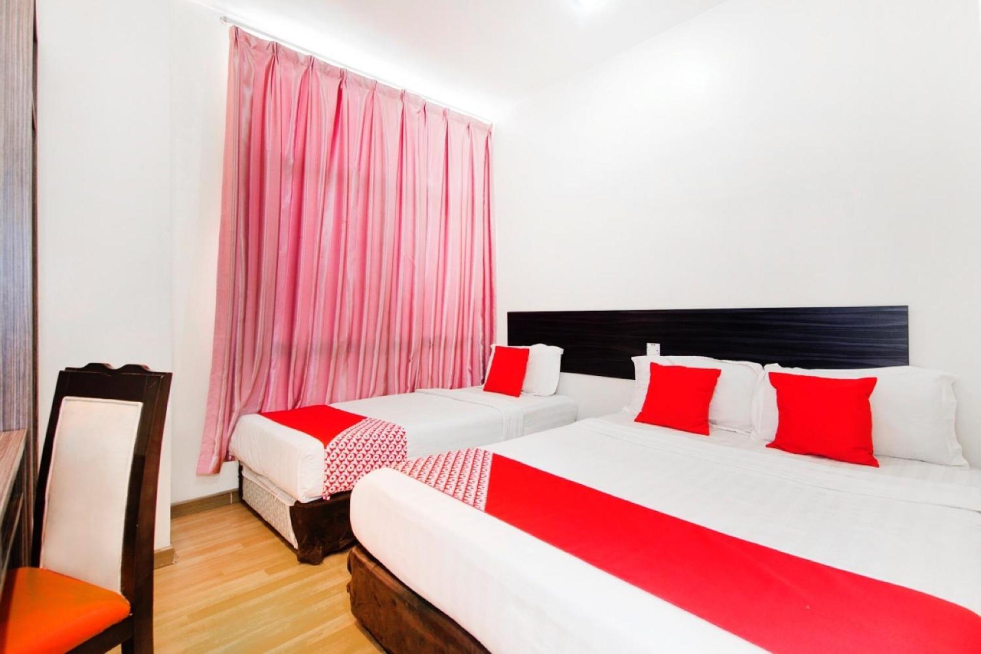 Super Oyo 331 I Boutique Hotel Petaling Jaya Exteriör bild