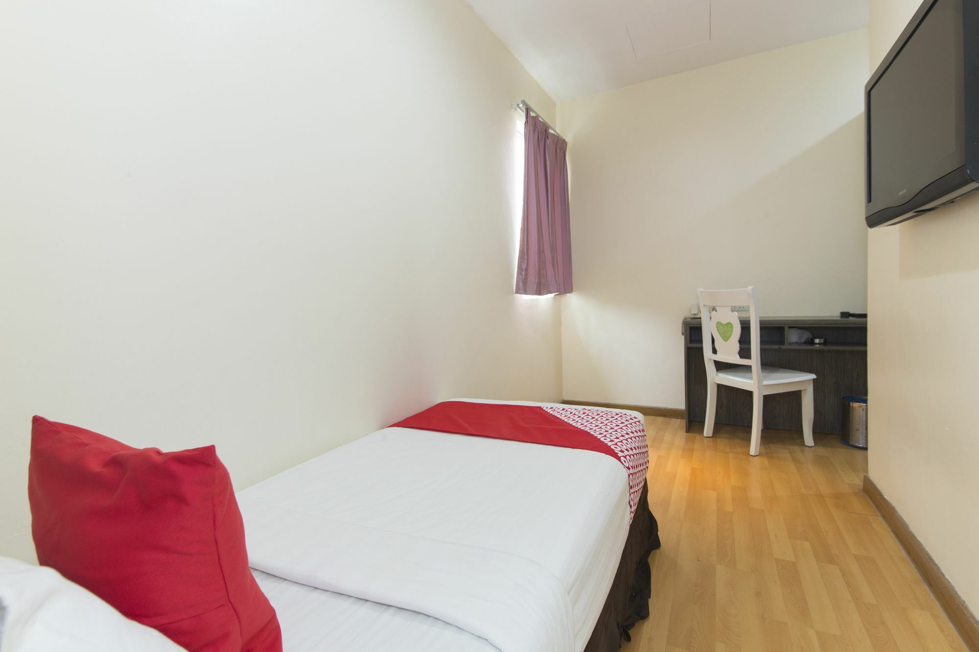 Super Oyo 331 I Boutique Hotel Petaling Jaya Exteriör bild